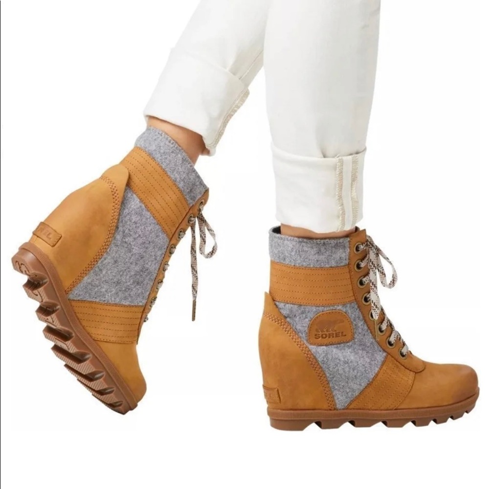 SOREL WOMEN’S LEXIE WEDGE FELT CASUAL Boot Size: - Picture 3 of 8